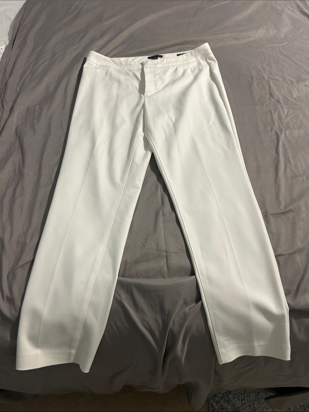 Saks Fifth Avenue women’s White Dress Pants